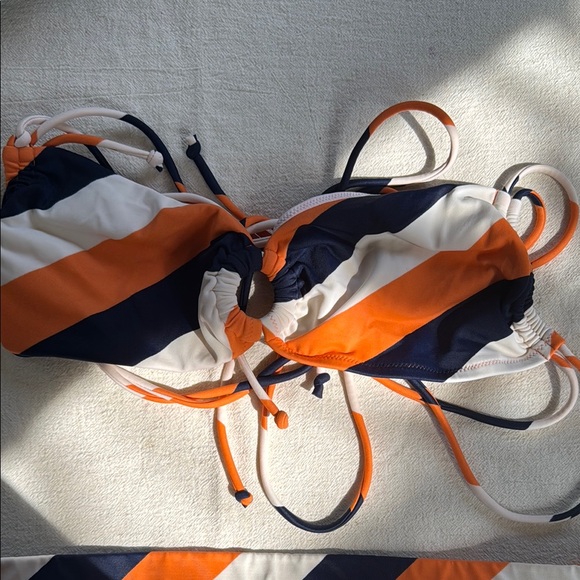 Victoria's Secret Orange and Navy Bikini - Picture 4 of 5